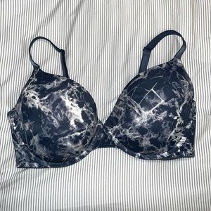 VS PINK Wear Everywhere Push-Up Bra